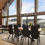 Panoramahytte Med Jacuzzi Og Spektakulaer Fjellutsikt Villa