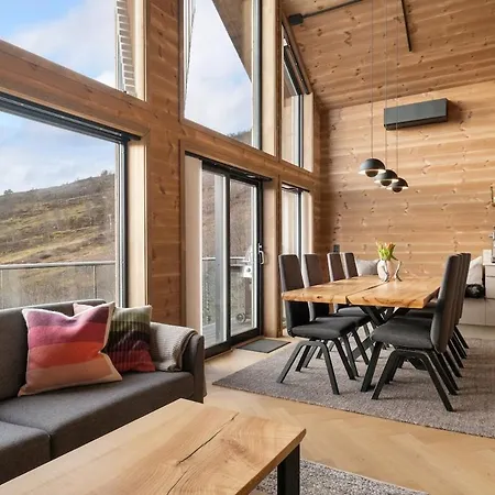 Villa Panoramahytte Med Jacuzzi Og Spektakulaer Fjellutsikt