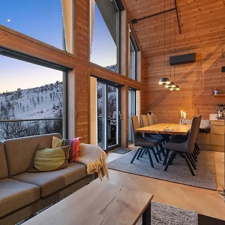 Panoramahytte Med Jacuzzi Og Spektakulaer Fjellutsikt