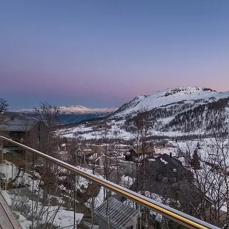 Panoramahytte Med Jacuzzi Og Spektakulaer Fjellutsikt