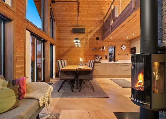 Panoramahytte Med Jacuzzi Og Spektakulaer Fjellutsikt * ソンダル
