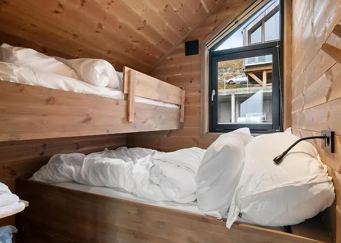 ヴィラ Panoramahytte Med Jacuzzi Og Spektakulaer Fjellutsikt *