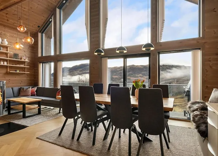 Panoramahytte Med Jacuzzi Og Spektakulaer Fjellutsikt Villa